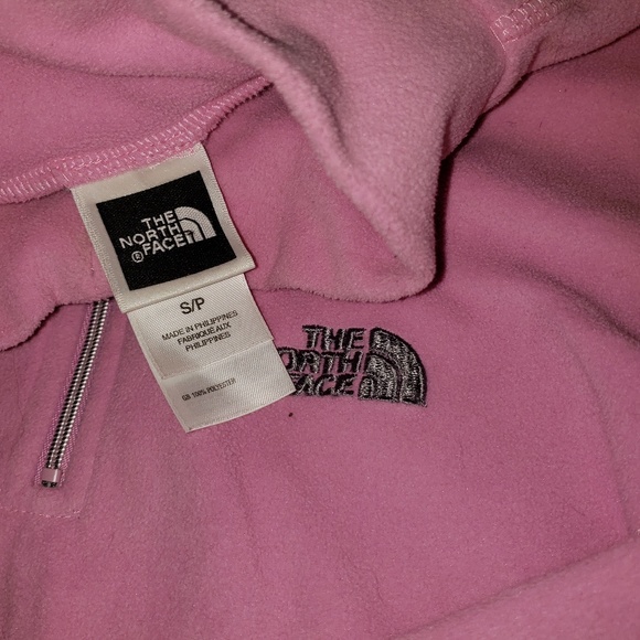 North Face Pullover - Picture 2 of 2